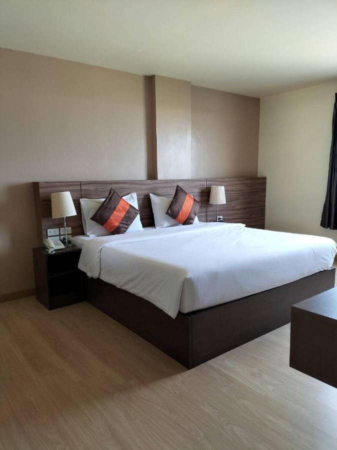 Vc Residence - Chon Buri Чонбурі Екстер'єр фото