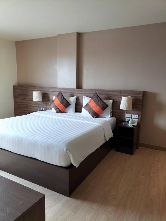 Vc Residence - Chon Buri Чонбурі Екстер'єр фото