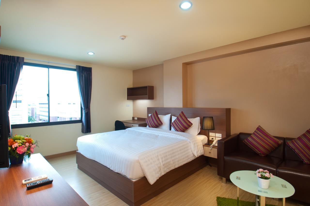 Vc Residence - Chon Buri Чонбурі Екстер'єр фото