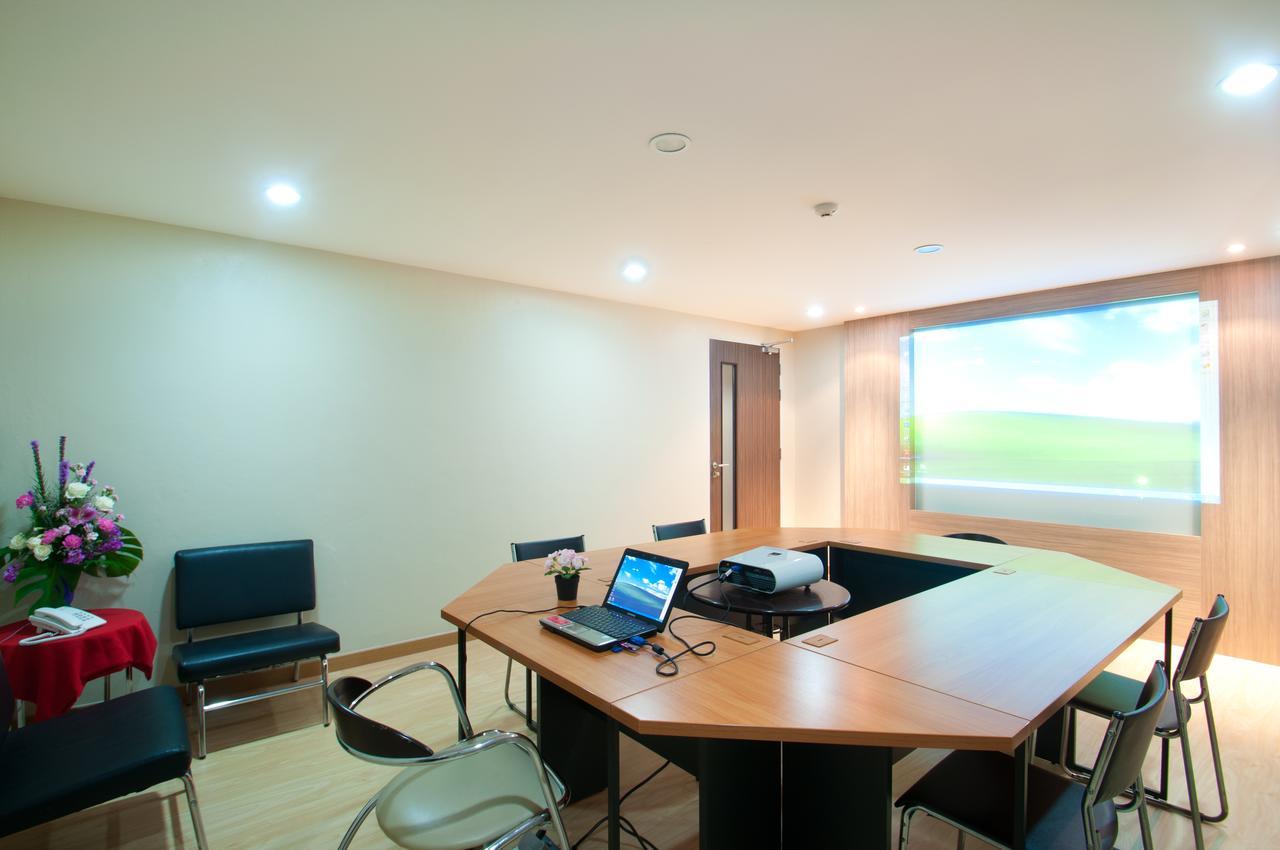 Vc Residence - Chon Buri Чонбурі Екстер'єр фото